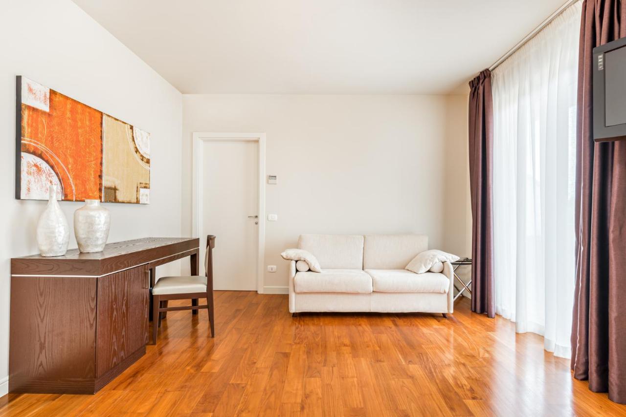 Hotel & Residence Exclusive Marina Di Carrara Dış mekan fotoğraf