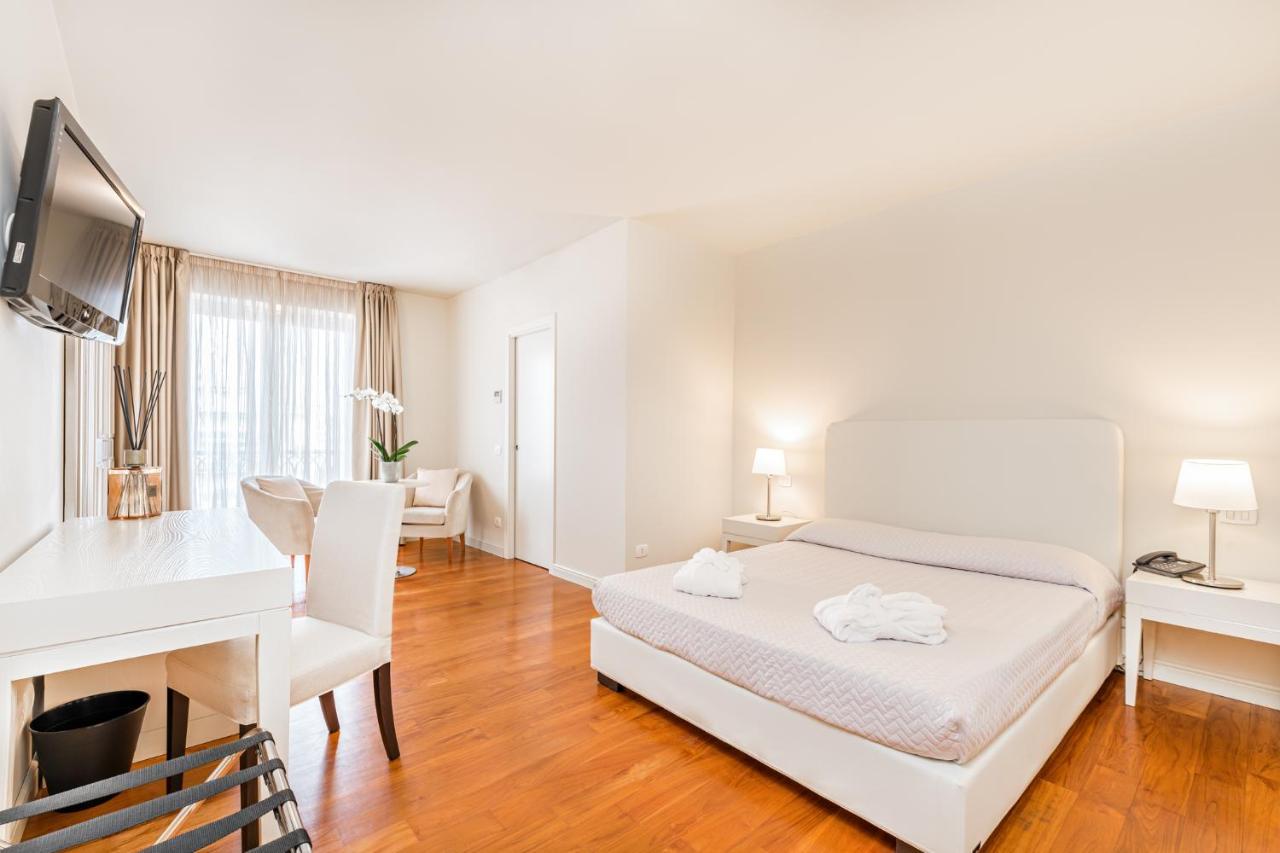 Hotel & Residence Exclusive Marina Di Carrara Dış mekan fotoğraf