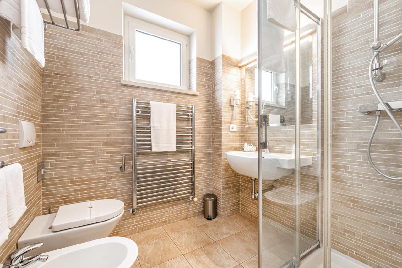 Hotel & Residence Exclusive Marina Di Carrara Dış mekan fotoğraf