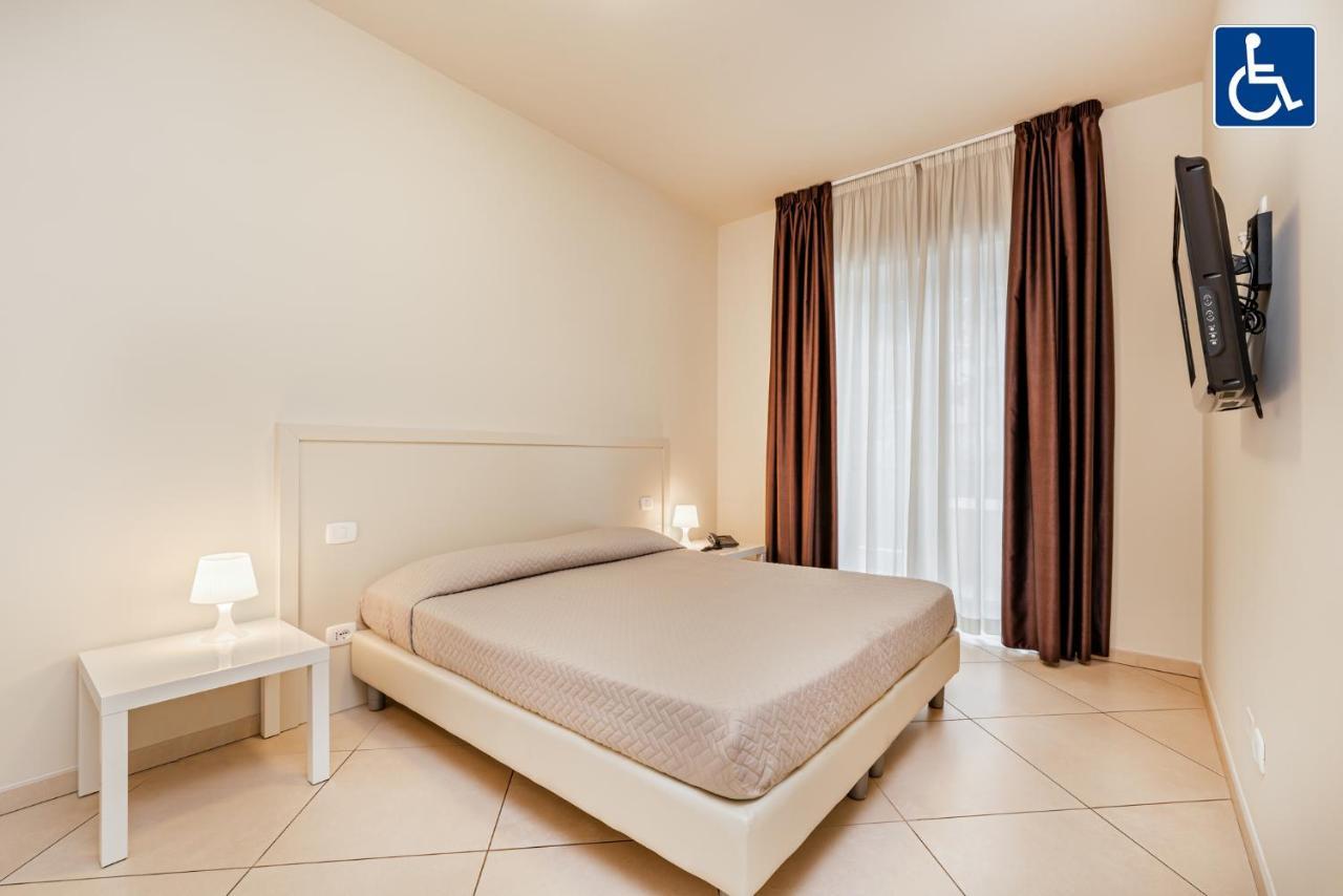 Hotel & Residence Exclusive Marina Di Carrara Dış mekan fotoğraf
